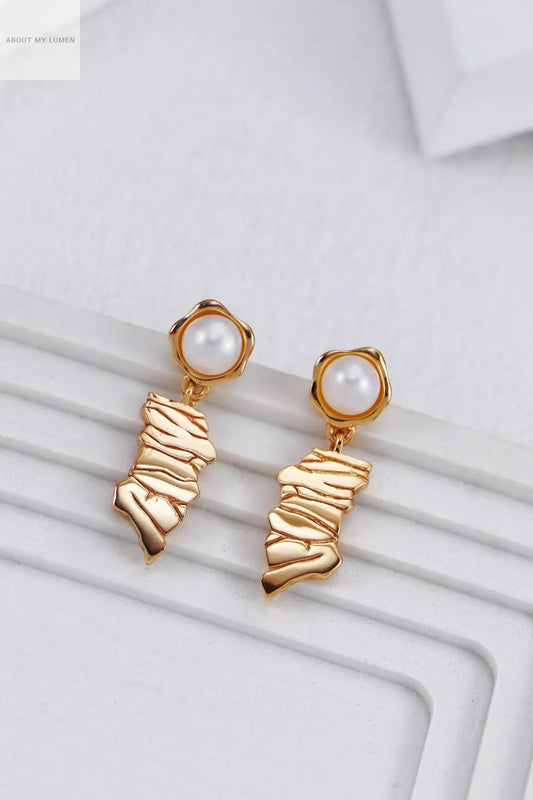 Vintage Gold-Toned Crackled Pearl Silver Stud Earrings ABOUT MY LUMEN